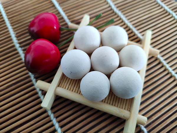 蓄熱球